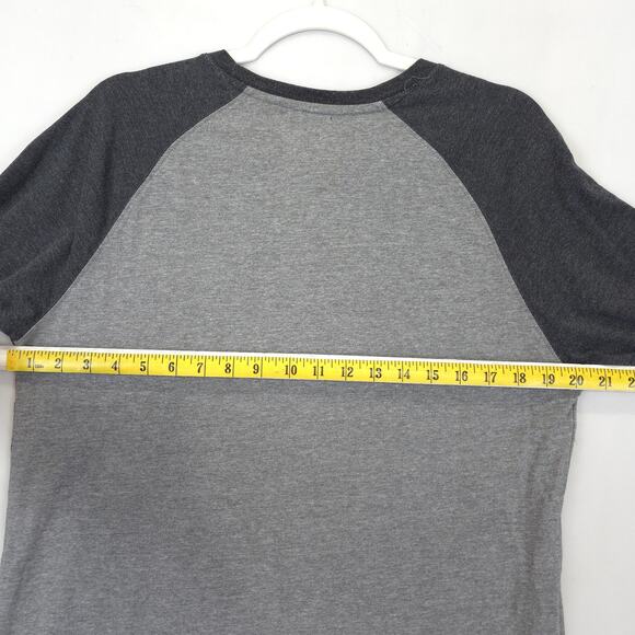 Zoo York Shirt Mens Large Gray Black Long Sleeve Graphic Raglan Skate NYC Tee - Picture 4 of 9